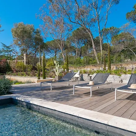 Villa Salama